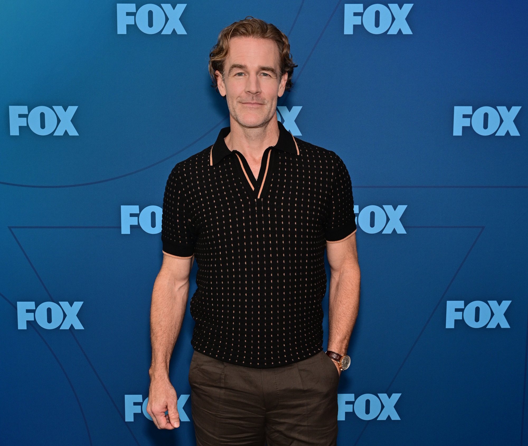 James Van Der Beek toch aanwezig bij reünie Dawson's Creek via videoboodschap