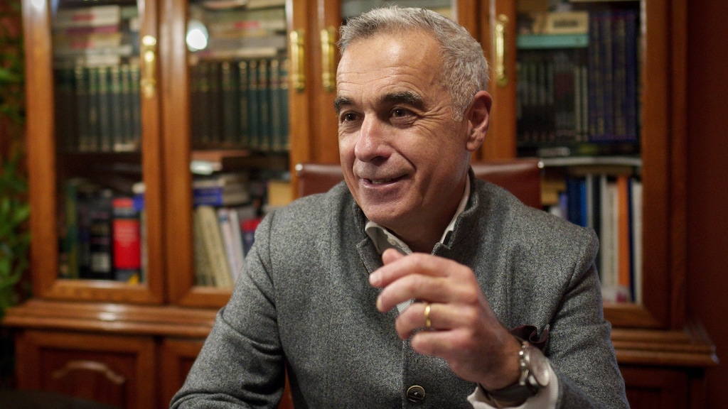 Roemeense presidentskandidaat wordt gesteund met 'agressieve aanvallen' uit Rusland