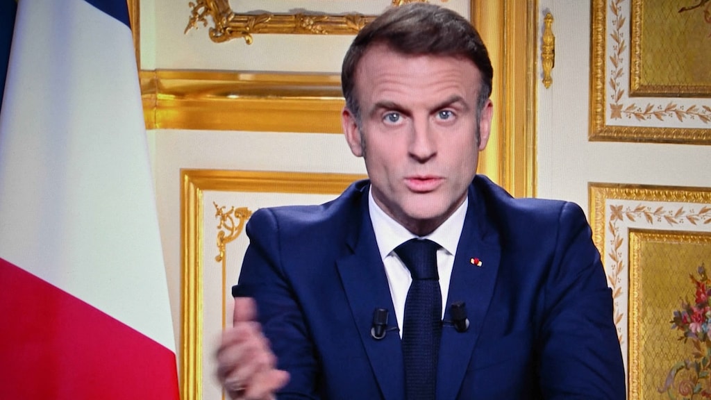 Wie wordt de nieuwe premier van Frankrijk? Macron spreekt met partijleiders