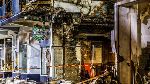 Barman en vriendin sliepen in kelder café Den Haag: 'Ongelooflijk dat ze nog leven, van bar is niets over'