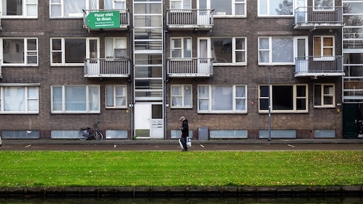 'Torenhoge' huurstijging volgend jaar, ondanks protest Woonbond