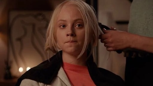 GTST-kijkers huilen mee met Nola die zich kaal laat scheren: 'Zo rauw en realistisch'