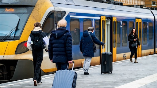 Nieuwe dienstregeling van start: meer treinen en beter verspreid
