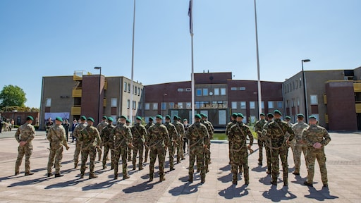 Te weinig commando's ronden opleiding af, waarschuwt Defensie