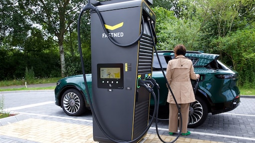 Accu's in auto's en thuisbatterijen gaan veel langer mee dan gedacht