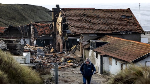Brand in strandtent Zandvoort veroorzaakt door 'fikkie stoken', zeggen opgepakte jongens