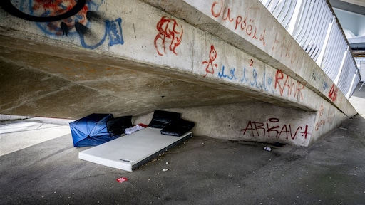 Vlak voor kerst toch nog woning voor dakloze Mark: 'Beste kerstcadeau ooit'