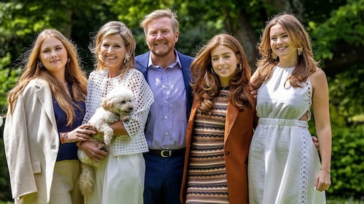 Oranjes delen foto van jaarlijkse kerstkaart: 'Een gezegende kerst'