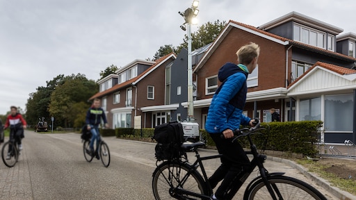 Er was jaren ruzie om hun komst, zo gaat het nu met de bewoners van 'asielhotel' Albergen