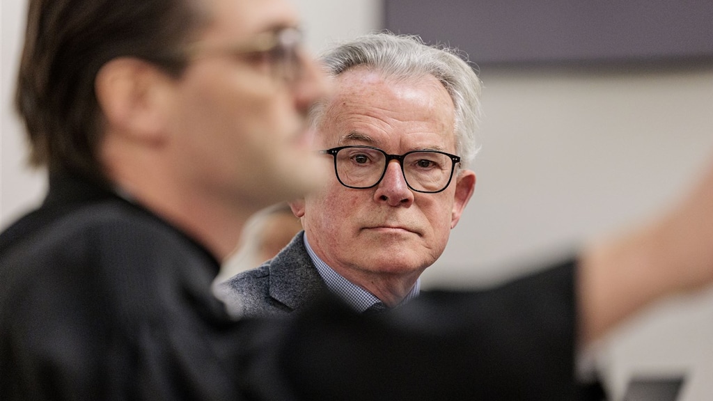 Schenniszaak ex-burgemeester Groningen toch niet vandaag, verdacht van masturberen in openbaar