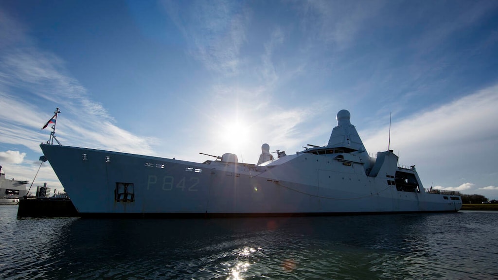 Het patrouilleschip Zr.Ms Friesland, archiefbeeld