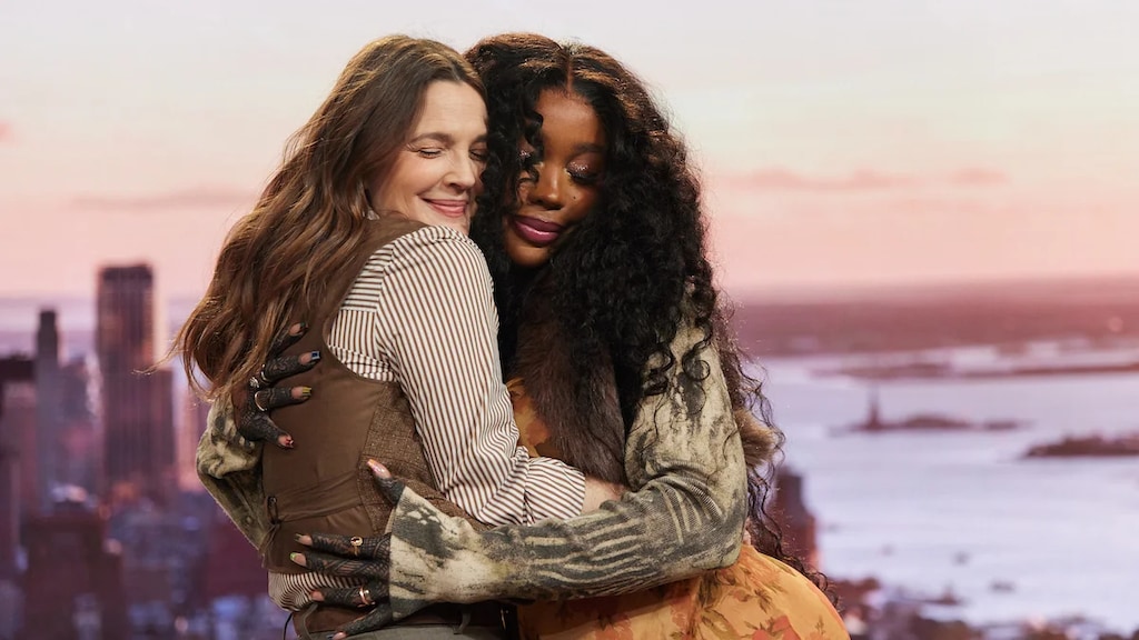 SZA noemt Drew Barrymore 'belangrijk voorbeeld': 'Helemaal niet perfect'