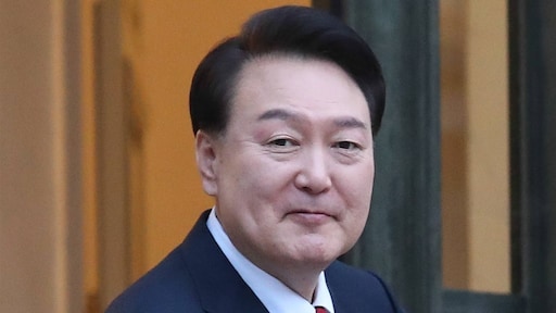 President Zuid-Korea gearresteerd: 'Werk mee om bloedbad te voorkomen'