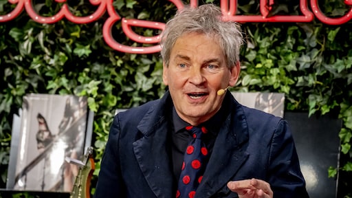 Matthijs van Nieuwkerk geroerd door enthousiast publiek: 'Jullie hebben geen idee wat dit voor mij betekent'