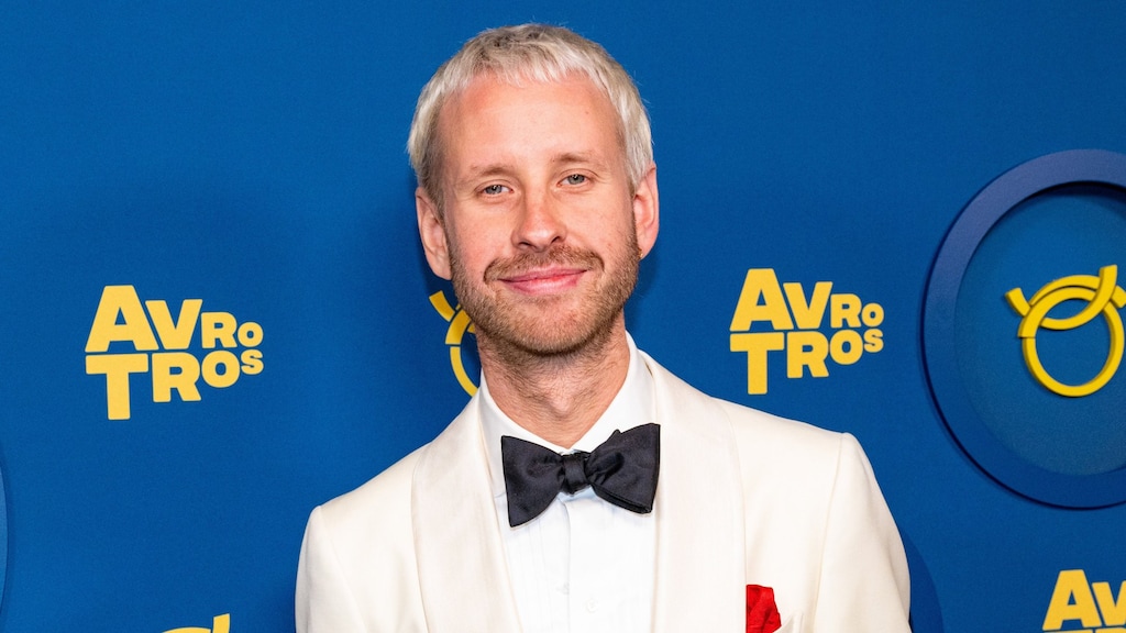 Daan Boom presenteert Zapp Awards vanwege nominatie Klaas van Kruistum