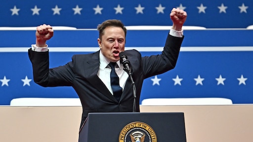 Musk wil Amerikaanse politiek opschudden met eigen partij, hoe kansrijk is dat?