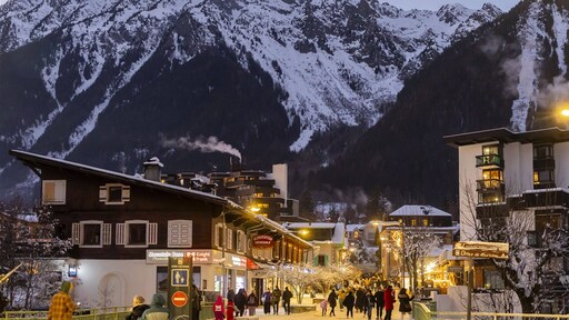 Twee doden door crash sportvliegtuigje op chalet in Franse Alpen