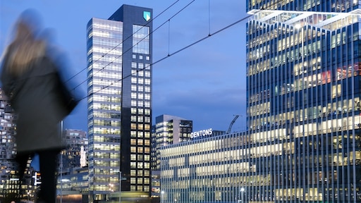 'Wegpesten' van kandidaat-notaris kost Zuidas-kantoor kwart miljoen euro