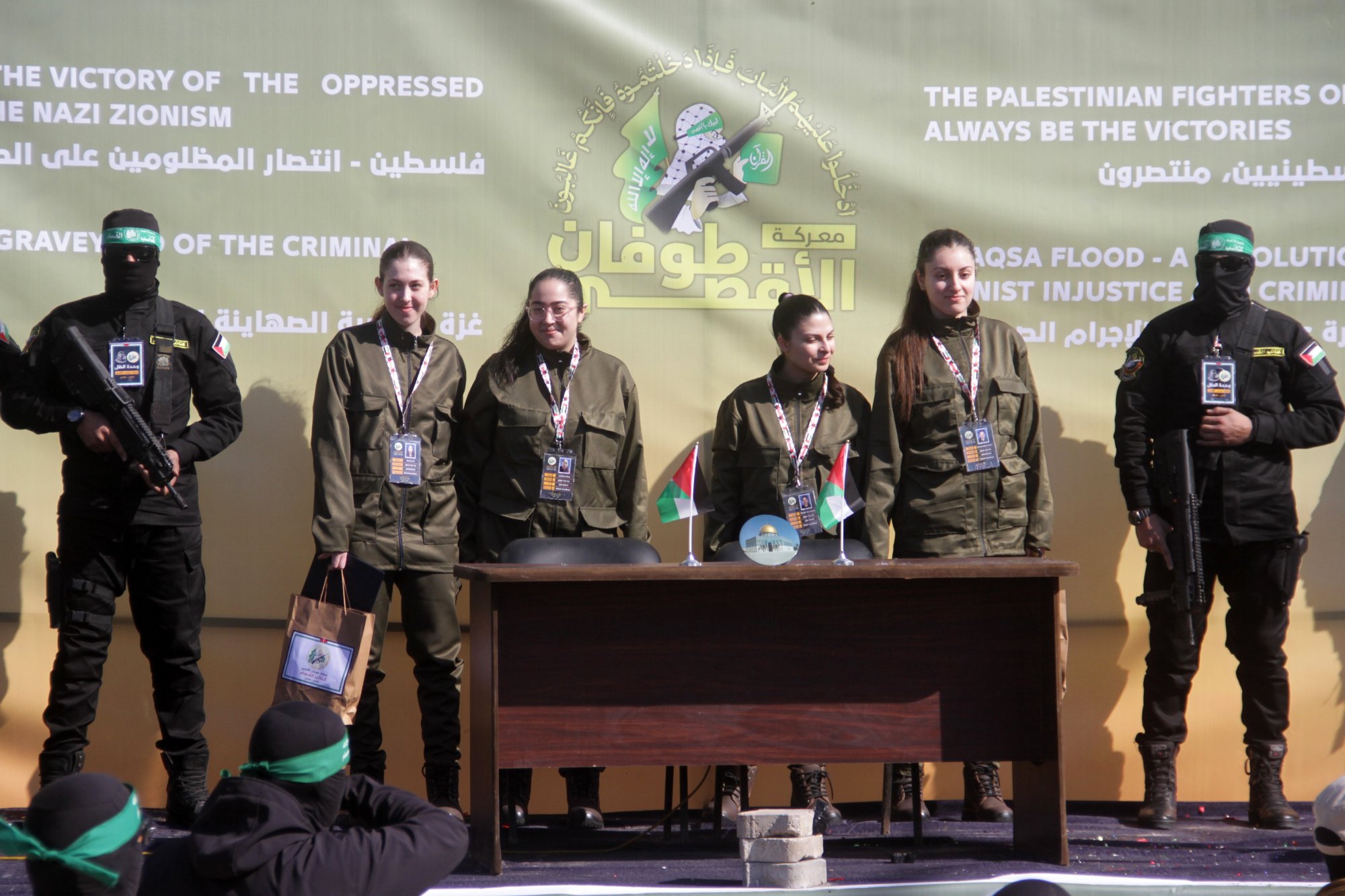 200 Palestijnse gevangenen vrij, na ruil met vier Israëlische gijzelaars