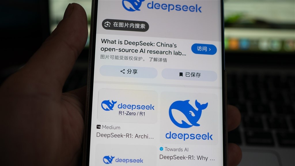 Hoe het Chinese DeepSeek met relatief weinig geld ChatGPT naar de kroon steekt