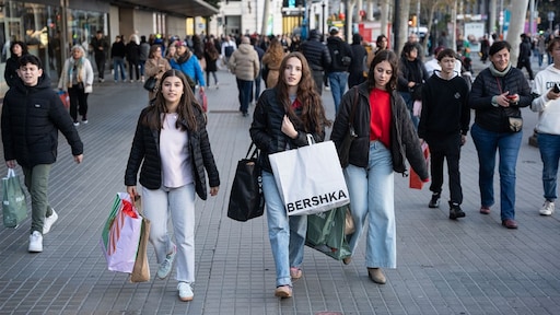 Spaanse economie groeit vier keer zo hard als de rest van Europa en dat komt door migranten