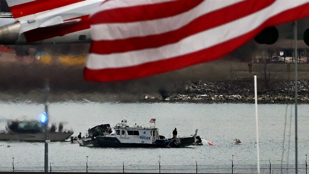 Plane and Helicopter Crash in Washington: Errors Under Investigation Plane and Helicopter Crash in Washington: Errors Under Investigation