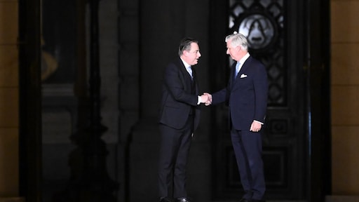 Na 8 maanden onderhandelen kan Bart De Wever premier van België worden