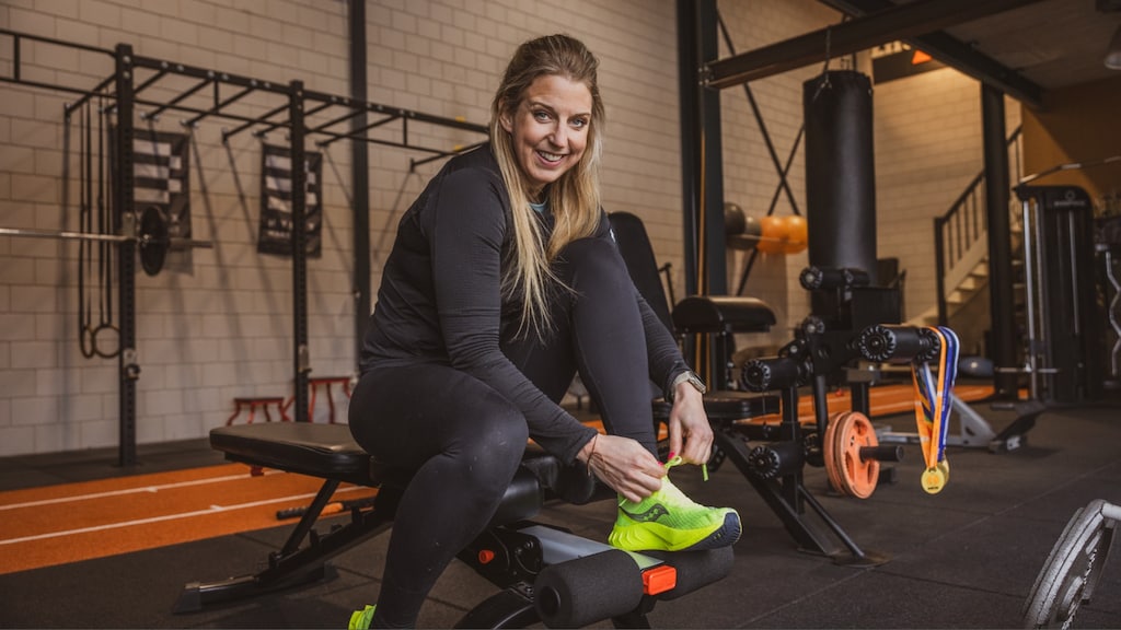 Marloes helpt in haar sportschool ook anderen groeien.