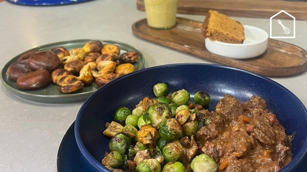 Stoofvlees met bokbier en spruitjes met kastanjes