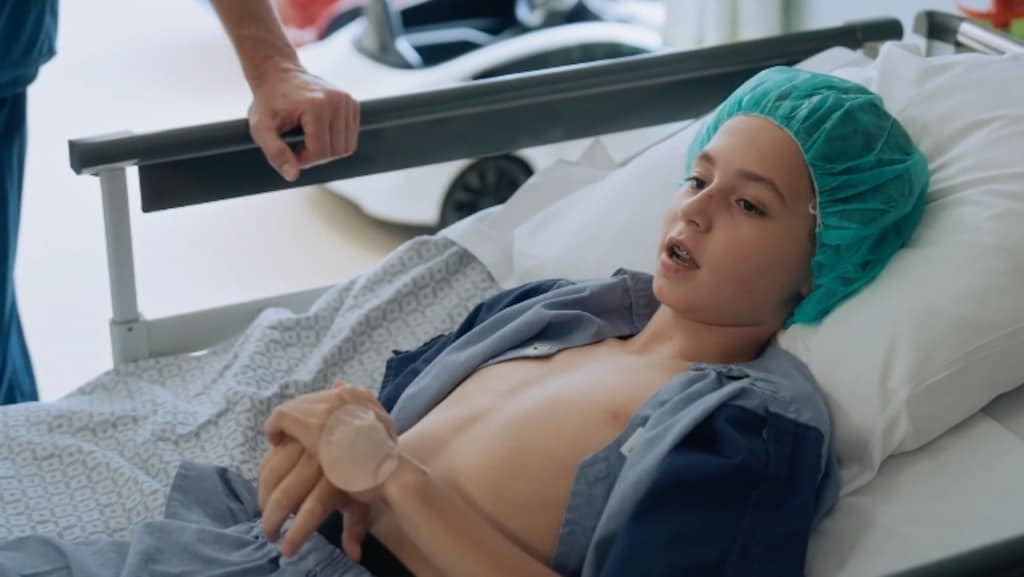 Moeder vreesde voor leven 12-jarige Nuri in Het Kinderziekenhuis: 'Dacht dat hij dood was'