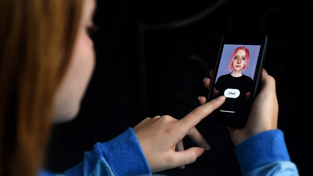 Populaire chatbots zijn schadelijk en verslavend, waarschuwt toezichthouder