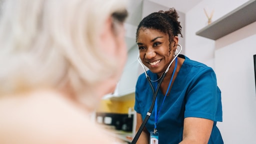 Zorginfarct door strengere regels inzet zzp'ers blijft uit