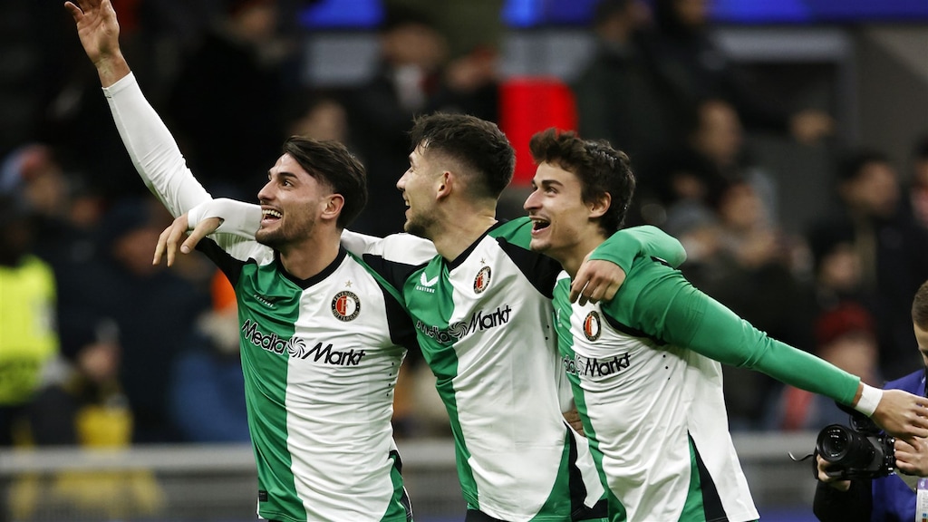 Feyenoord door knap gelijkspel tegen AC Milan naar laatste 16 Champions League