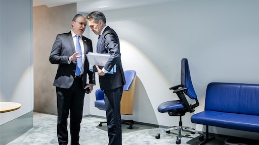 Kamer steunt kabinet bij onderhandelingen Oekraïne, nog geen toezeggingen