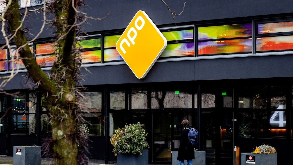 Publieke omroep op de schop: minder bestuurders en aparte omroephuizen
