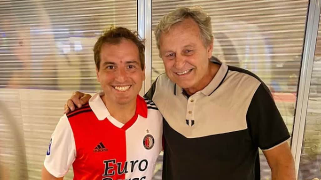 Ignacio met stadionspeaker en Feyenoord-legende Peter Houtman.