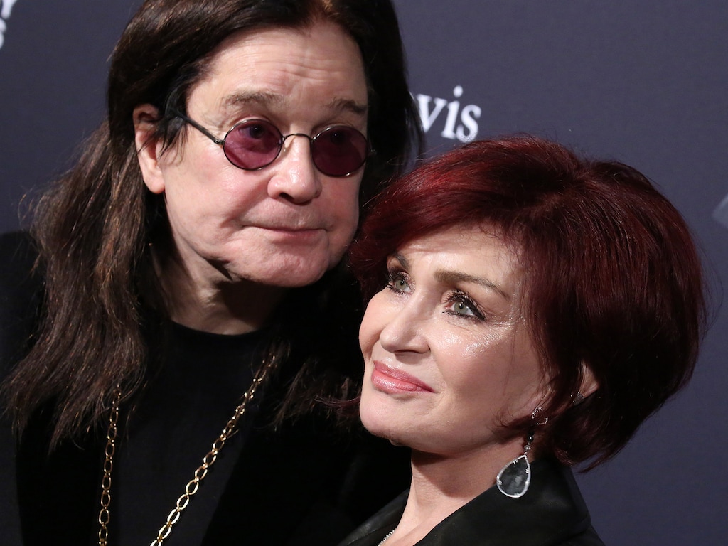 Sharon Osbourne hoopt dat fans Ozzy herdenken met harde muziek: 'Lekker headbangen'