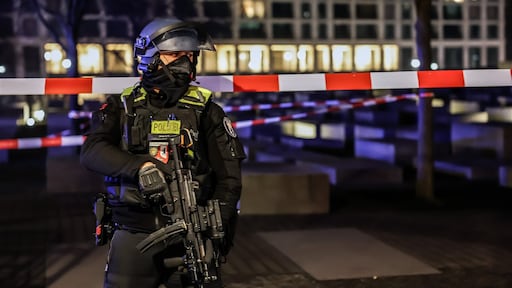 Man gewond bij aanval bij Holocaustmonument in Berlijn, aanval Israëlische ambassade voorkomen