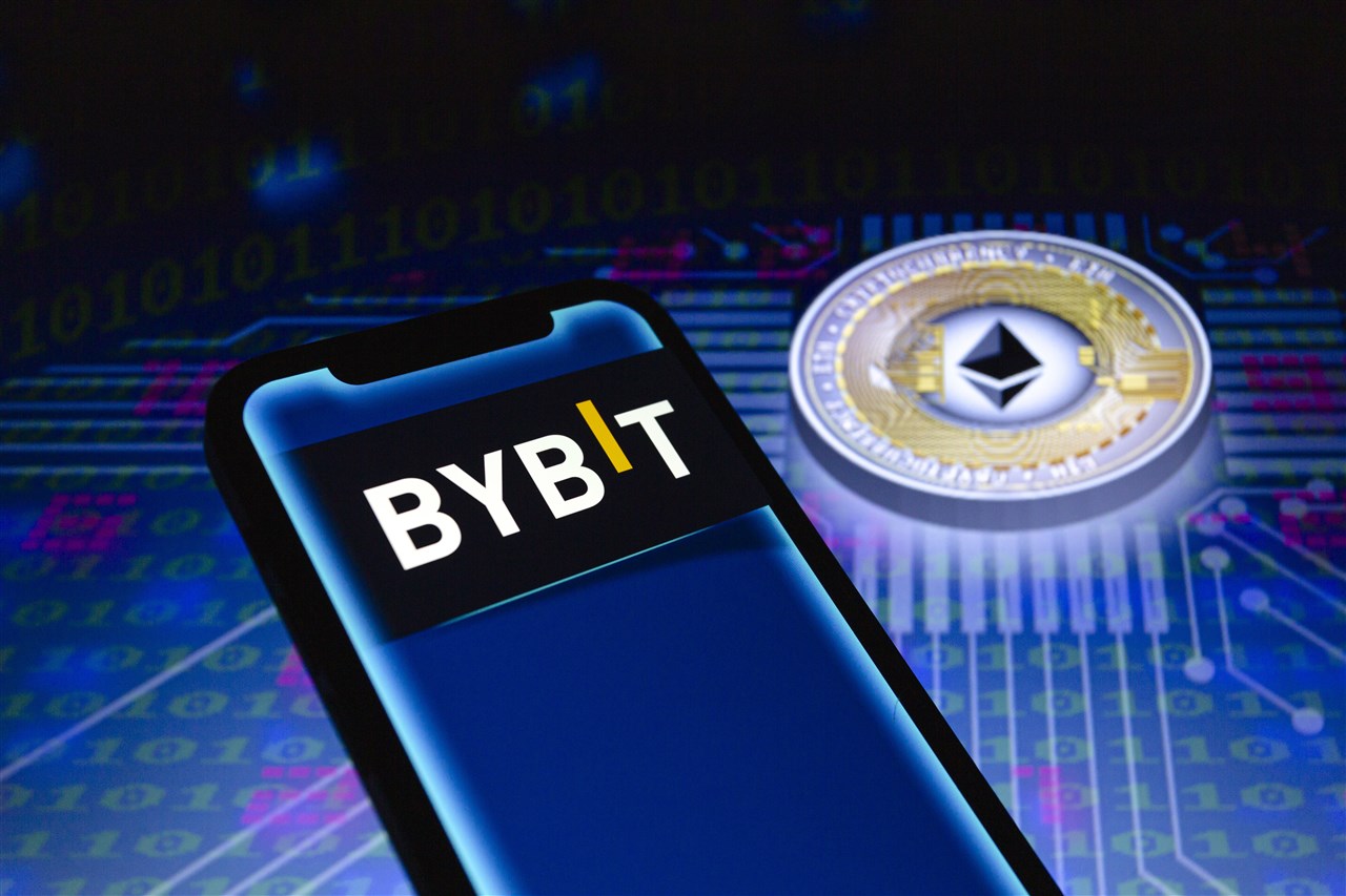 1,5 miljard dollar aan cryptomunten buitgemaakt door hack cryptobeurs Bybit