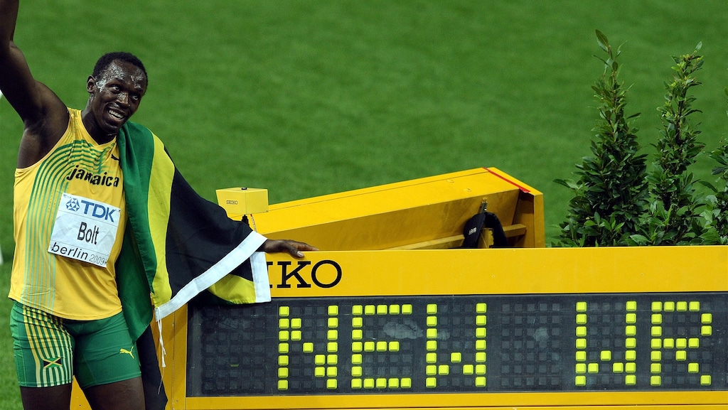 Usain Bolt uit Jamaica wint de 100m finale op de Wereldkampioenschappen Atletiek in Berlijn.