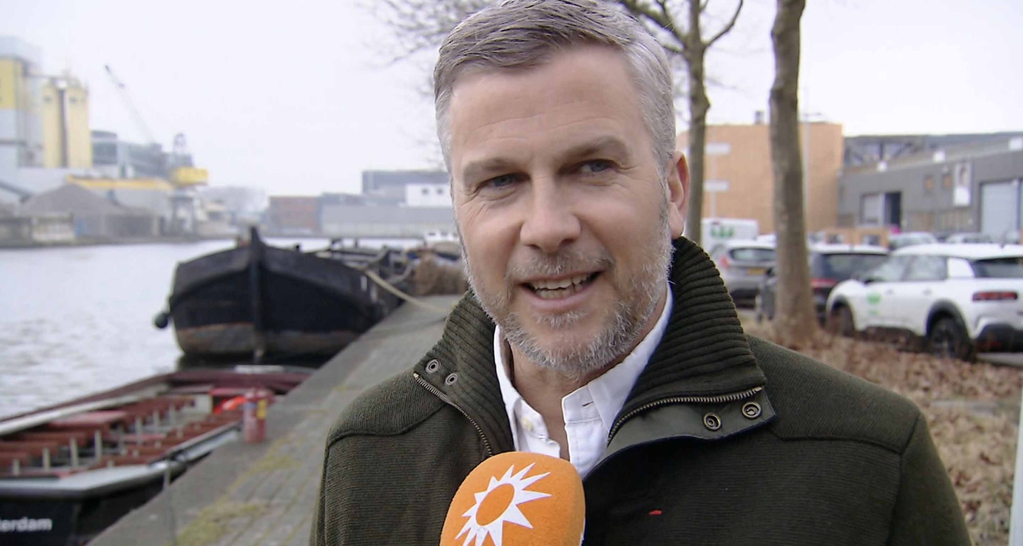 Winston Gerschtanowitz stunt erop los in commercial Miljoenenjacht