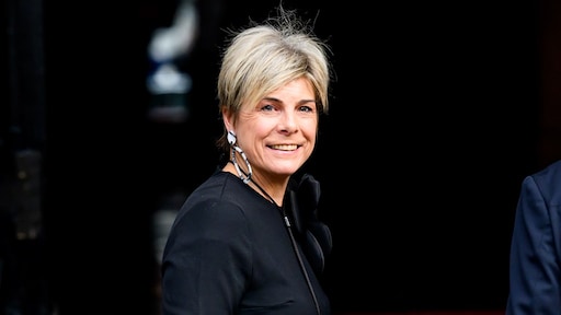Appjes tussen prinses Laurentien en Financiën tonen diepe frustratie: 'Veel emotie en verwijt'