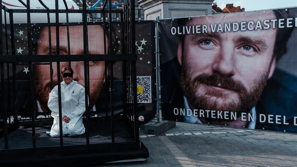 Een protestactie voor de vrijlating van de Belgische Olivier Vandecasteele, die uiteindelijk na 455 dagen vrijkomt.