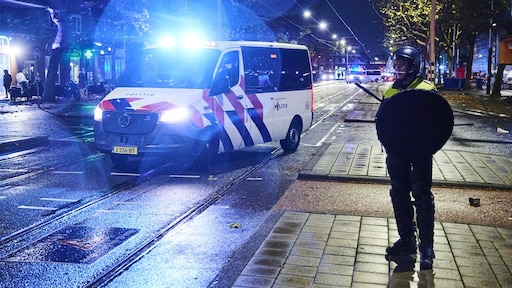 Tot zeven maanden cel voor relschoppers Amsterdamse Plein '40-'45