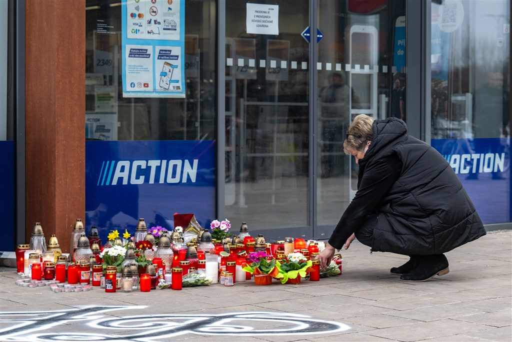 In alle winkels van Action was het twee minuten stil