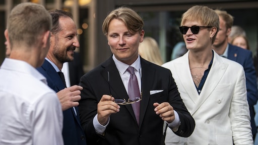 Lolbroek en voorbeeldprinses: dit zijn de broer en zus van probleemprins Marius Borg Høiby