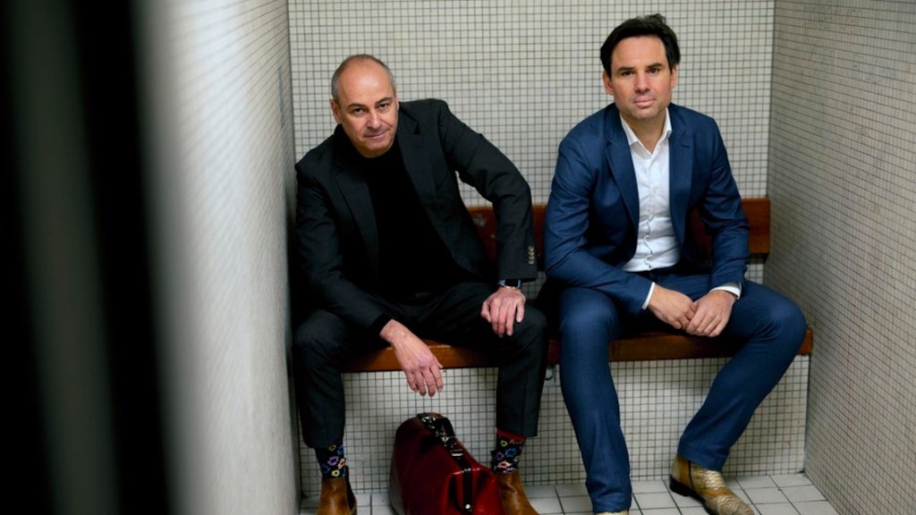 Advocaten Abdel Ytsma (links) en Jan-Jesse Lieftink (rechts) willen met een kort geding directe plaatsing voor hun cliënt af te dwingen.