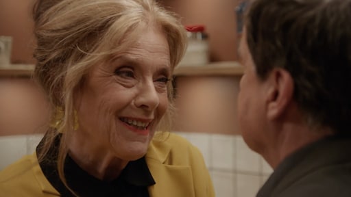 Laura Selmhorst verklaart Robert Alberts de liefde in nieuwe maandtrailer GTST