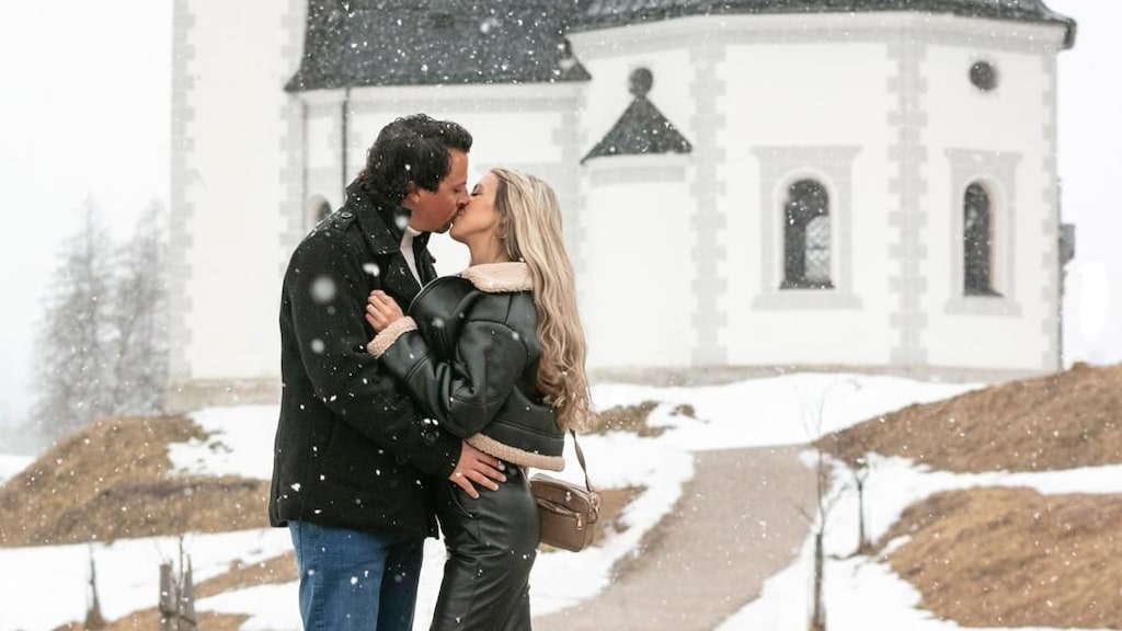 Met deze pruik kon Denise incognito door Seefeld na Winter Vol Liefde