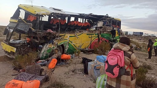 Zeker 37 doden bij botsing tussen bussen in Bolivia